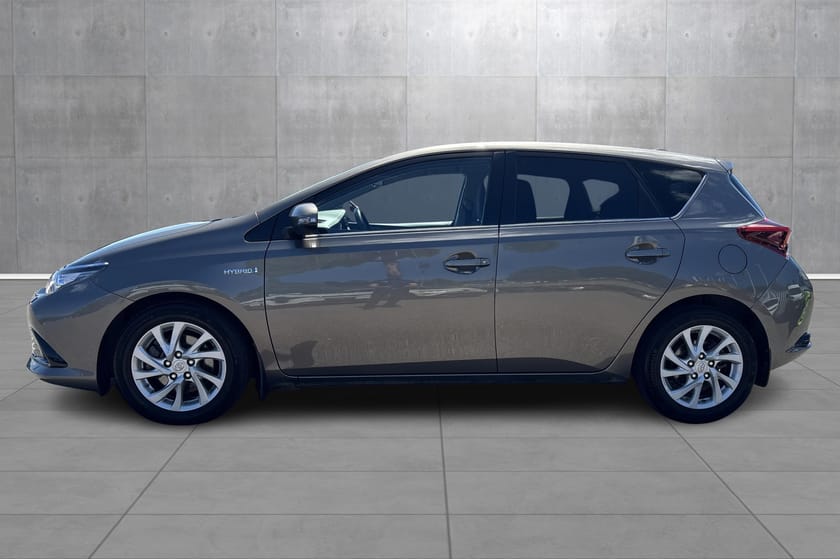 Bilde 2 av Toyota Auris Hybrid 1,8 Active Sport