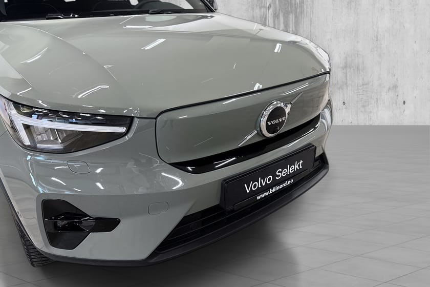 Bilde 3 av Volvo XC40 Recharge Twin motor Tilhegnerfeste / Varmepumpe