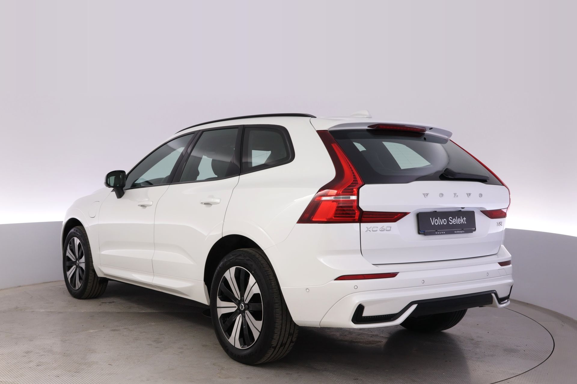 Volvo XC60 T6 Plus Dark Edition 360 2025, kuva 3/10