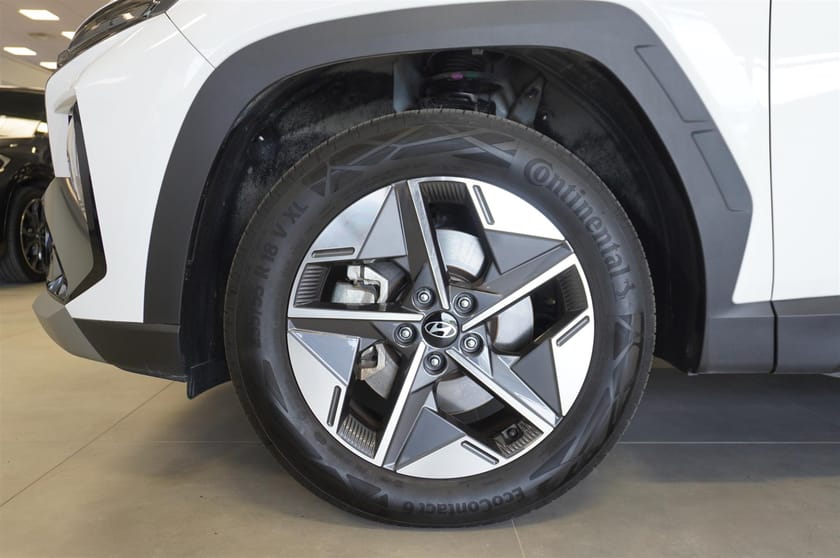 Bild 2 av Hyundai Tucson PHEV 1.6 T-GDi 252hk 2WD
