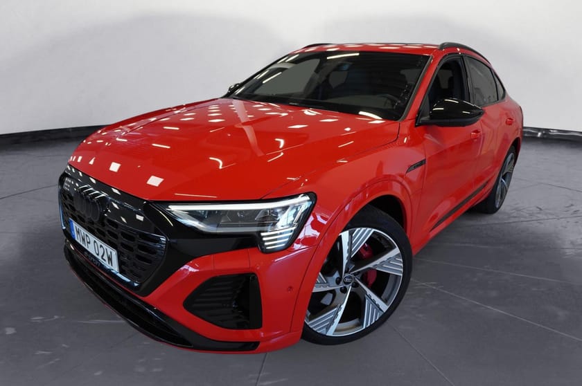 Bild 1 av Audi Q8 Sportback 55 e-tron quattro Moms S-Line Pano B O Sportstol 22