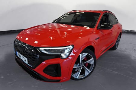 Audi Q8 Sportback 55 e-tron quattro Moms S-Line Pano B O Sportstol 22