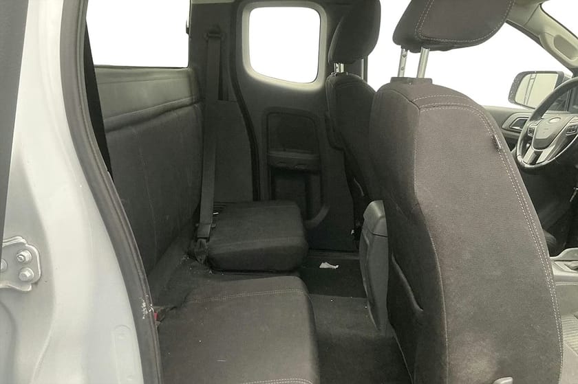 Bild 4 av Ford Ranger SuperCab 2.2 TDCi 4x4 Aut Drag Kamera Värmare 160hk