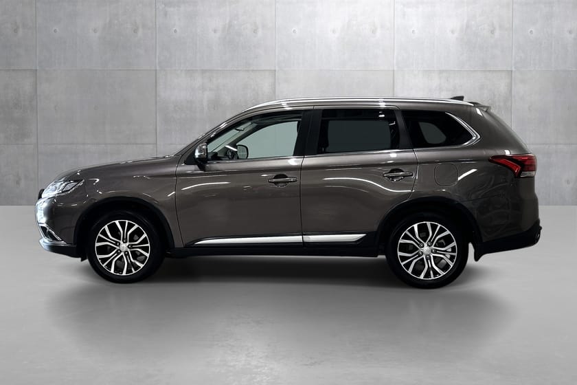 Bilde 2 av Mitsubishi Outlander 2.2 Di-D 4WD