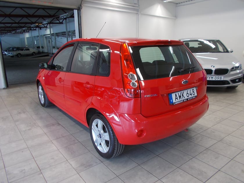 Bild 4 av Ford Fiesta 5d 1.4 80hk Kamremsbytt Servad SoV