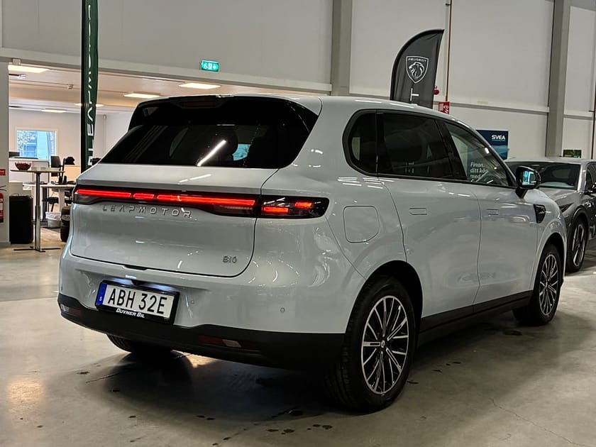 Bild 3 av Leapmotor B10
