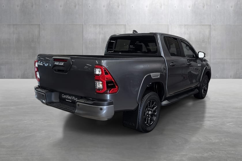 Bilde 5 av Toyota Hilux Dobbelcab 2.8L Diesel MHEV Automat 6 gir 4x4 SR+ Invincible X