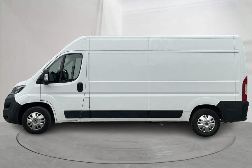 Bild 2 av Peugeot Boxer Van 335 2.0 BlueHDi Skåp (140hk) Verkstadsinredn