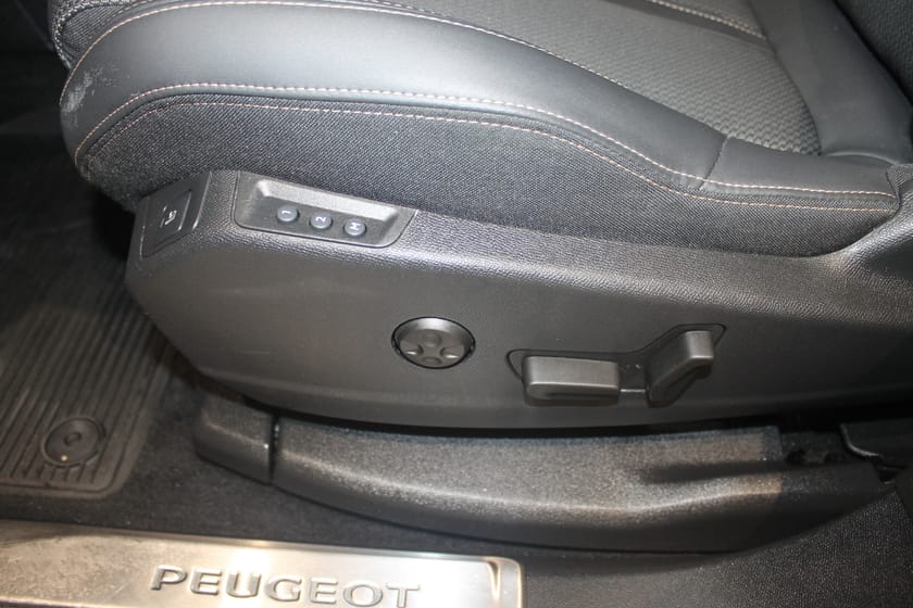 Bilde 5 av Peugeot 5008 Mester GT 1,5 Blue HDi 130 hk EAT8