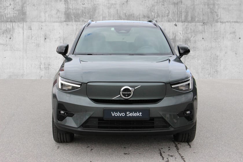 Bilde 2 av Volvo EX40 Twin Motor Performance Ultra KROK|20"|PIXEL|PANO|360|H&K