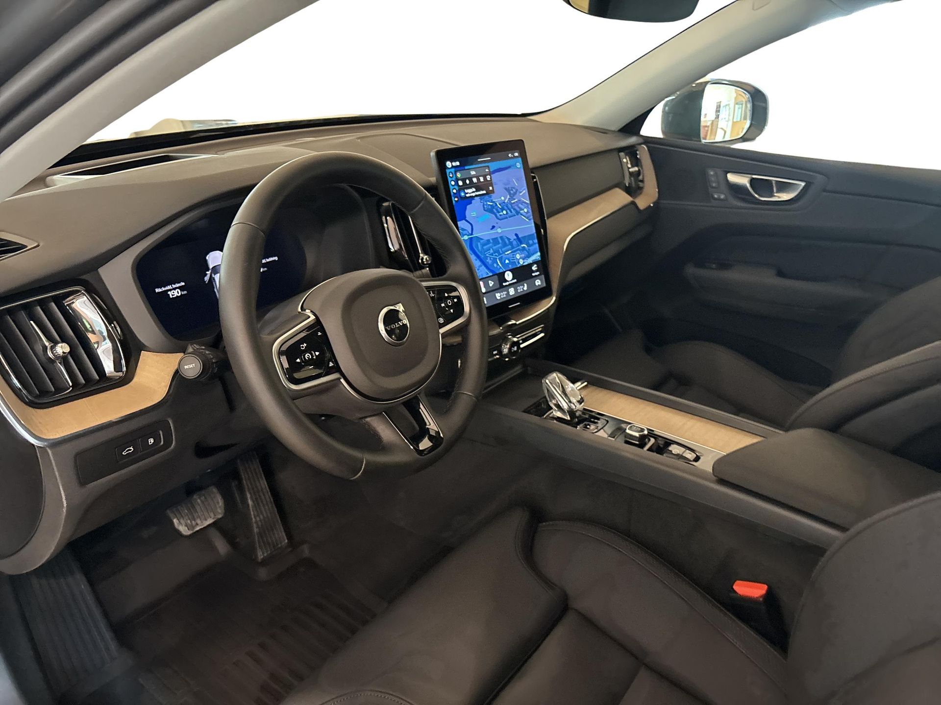 Volvo XC60 2026, bild 6/24