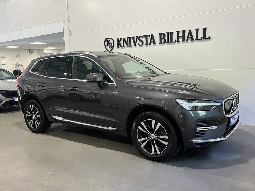 Bild 3 av Volvo XC60 Recharge T6 AWD Core Edition Pano Moms 350hk