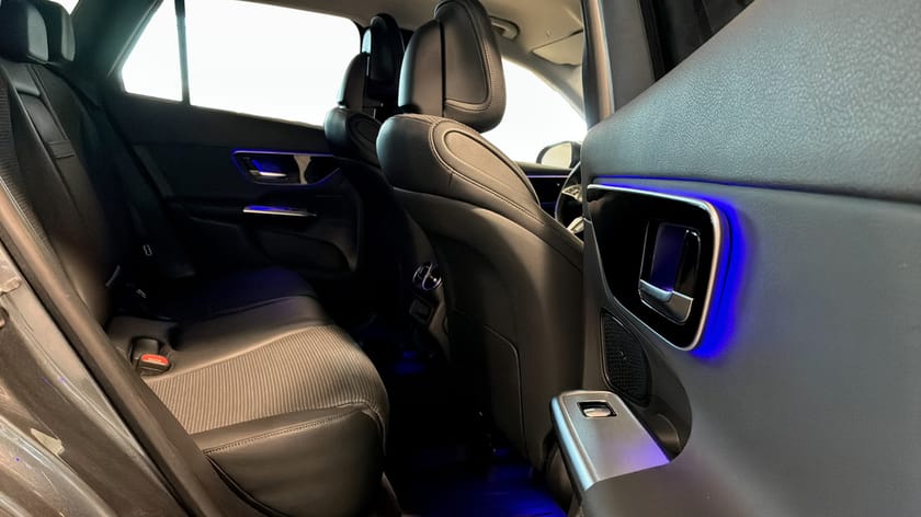 Bild 5 av Mercedes-Benz GLC 300 e 4MATIC SUV