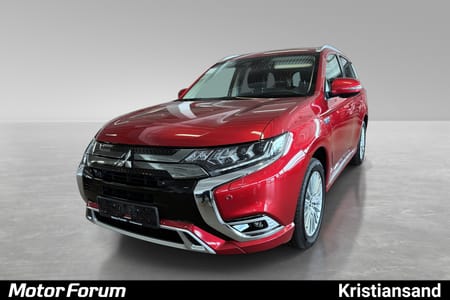 Mitsubishi Outlander PHEV Instyle+ AWD/ H.feste/ 360/ Acc/ Delskinn/ +++