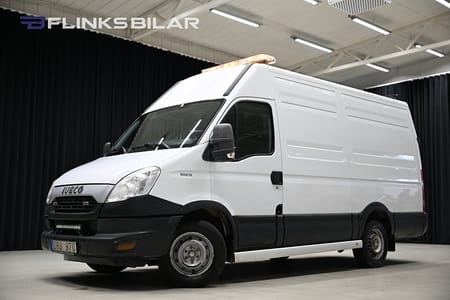 Iveco Daily 35S13 Skåpbil 126HK Servicebil|Inredd|Drag|Värmare|3.5ton-dragvikt