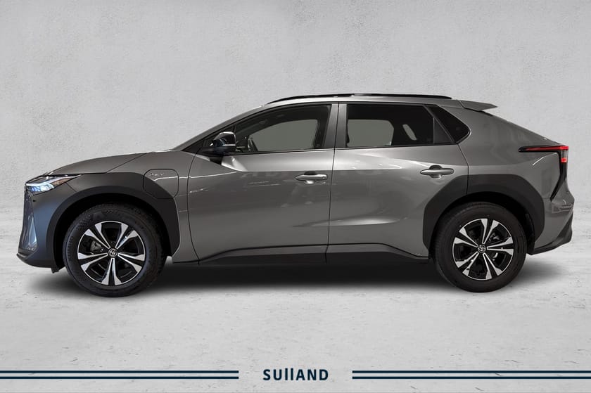 Bilde 2 av Toyota bZ4X AWD - Active tech