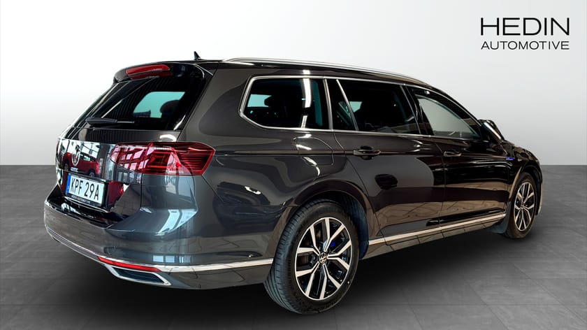 Bild 2 av Volkswagen Passat Sportscombi GTE 1.4 TSI / Dragkrok / Läder