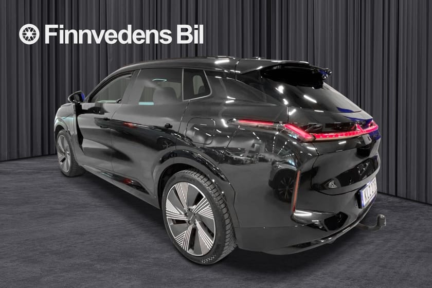 Bild 2 av Lynk & Co 08 PHEV More *V-hjul/Drag/Moms*