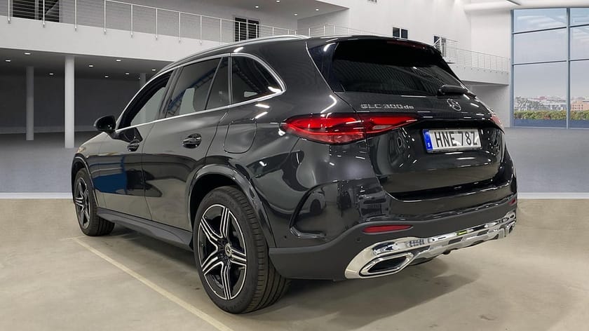 Bild 3 av Mercedes-Benz GLC 300 d e 4MATIC