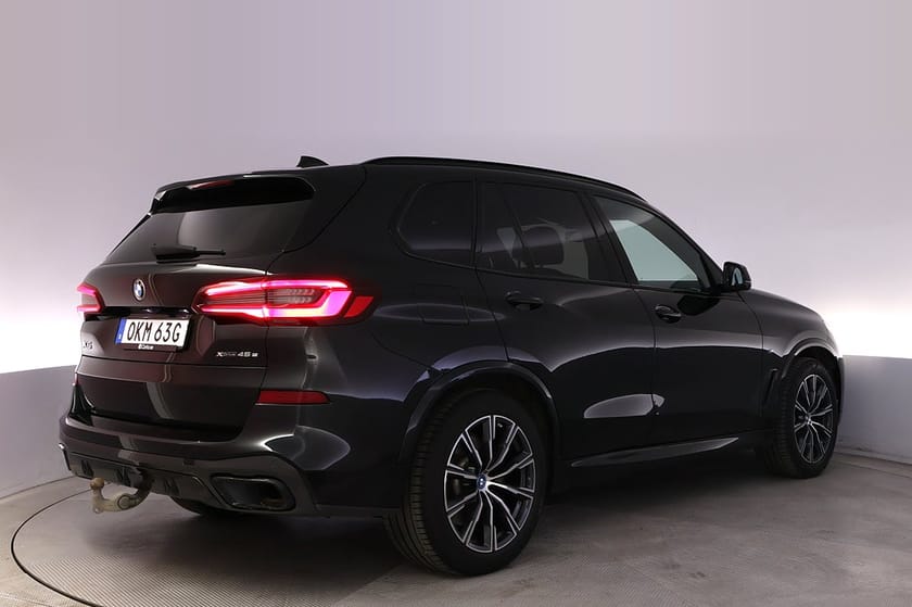 Bild 5 av BMW X5 xDrive45e iPerformance M-Sport Laser Drag Komfortstol Pano HK Luft