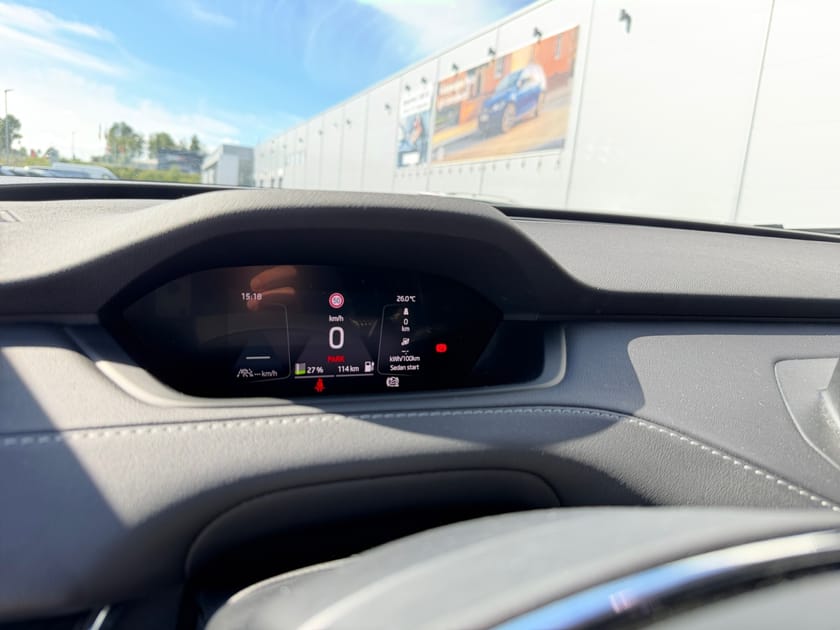Bild 5 av Škoda Enyaq iV 80x Sportline 265hk *Drag/Keyless/Backkamera*