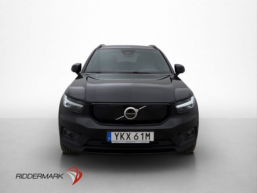 Bild 3 av Volvo XC40 P8 AWD Recharge Värmare Pano H/K Dragkrok 360°