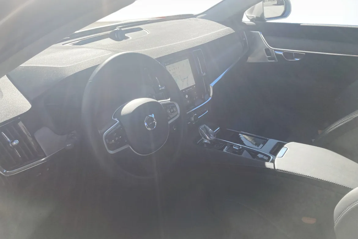 Volvo V90