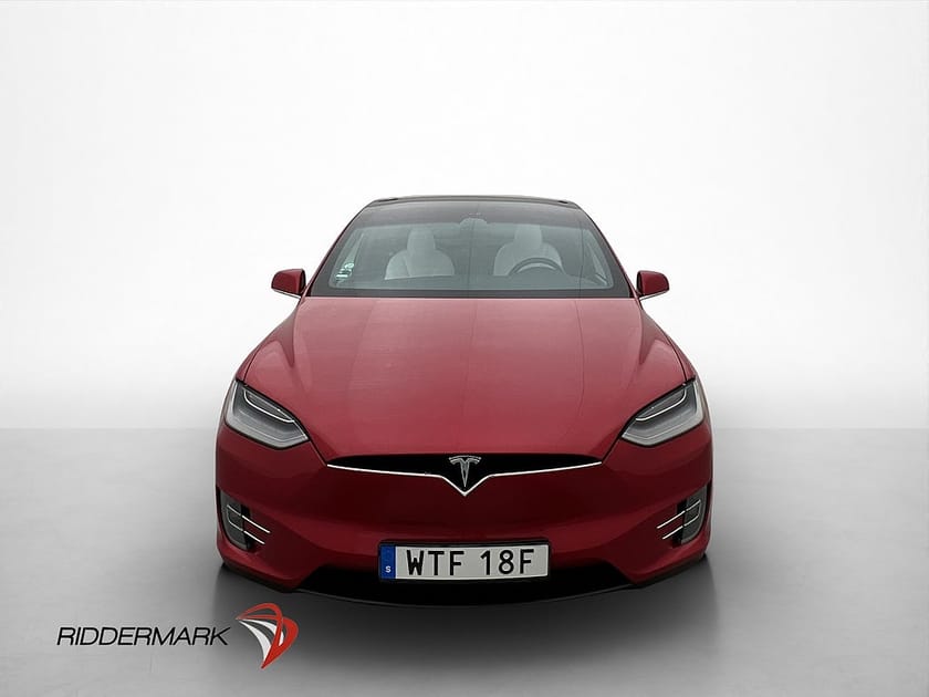 Bild 2 av Tesla Model X Long Range Autopilot Ljus Interiör Dragkrok
