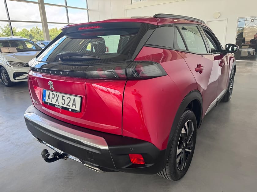Bild 5 av Peugeot 2008 ALLURE 1.2 PureTech 130 EAT | Drag | 360 | CarPlay |