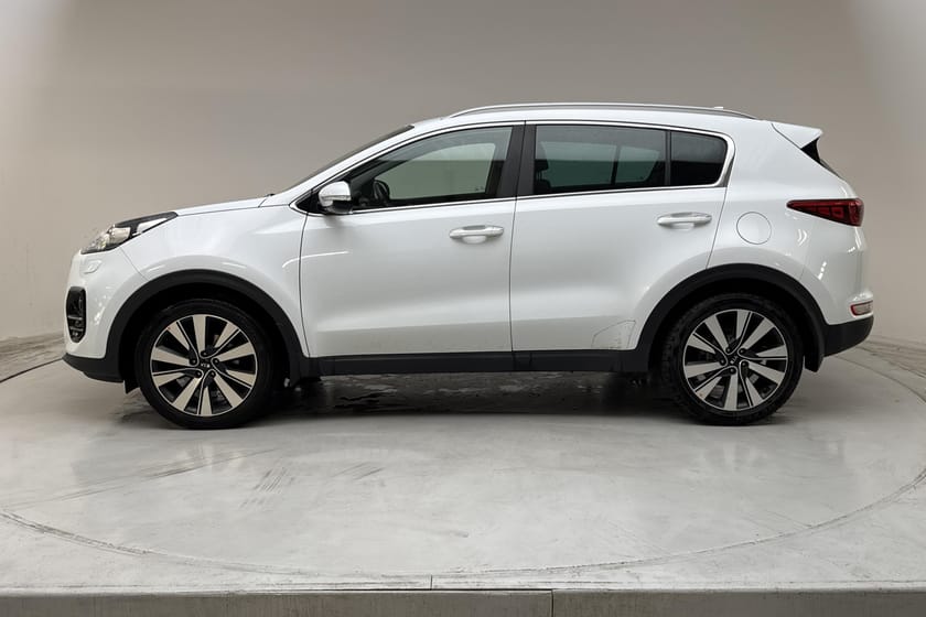 Bild 2 av Kia Sportage 1.7 CRDi 2WD (115hk) Komfort GPS Drag