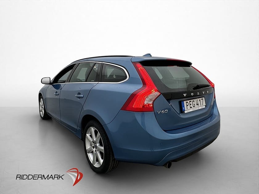Bild 5 av Volvo V60 D3 150hk Momentum Värmare Rattvärme Halvskinn