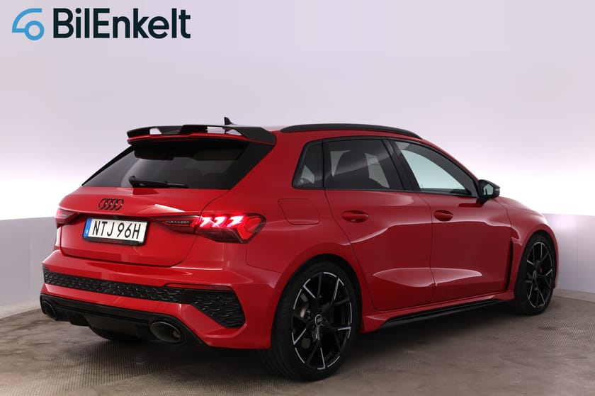 Bild 3 av Audi RS 3 Sportback 2.5 TFSI Quattro Kolfiber HUD 400hk