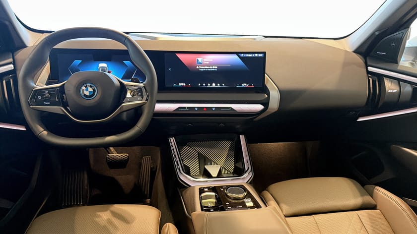 Bild 4 av BMW X3 30e xDrive Panorama H/K Rattvärme Elstol Dragkrok