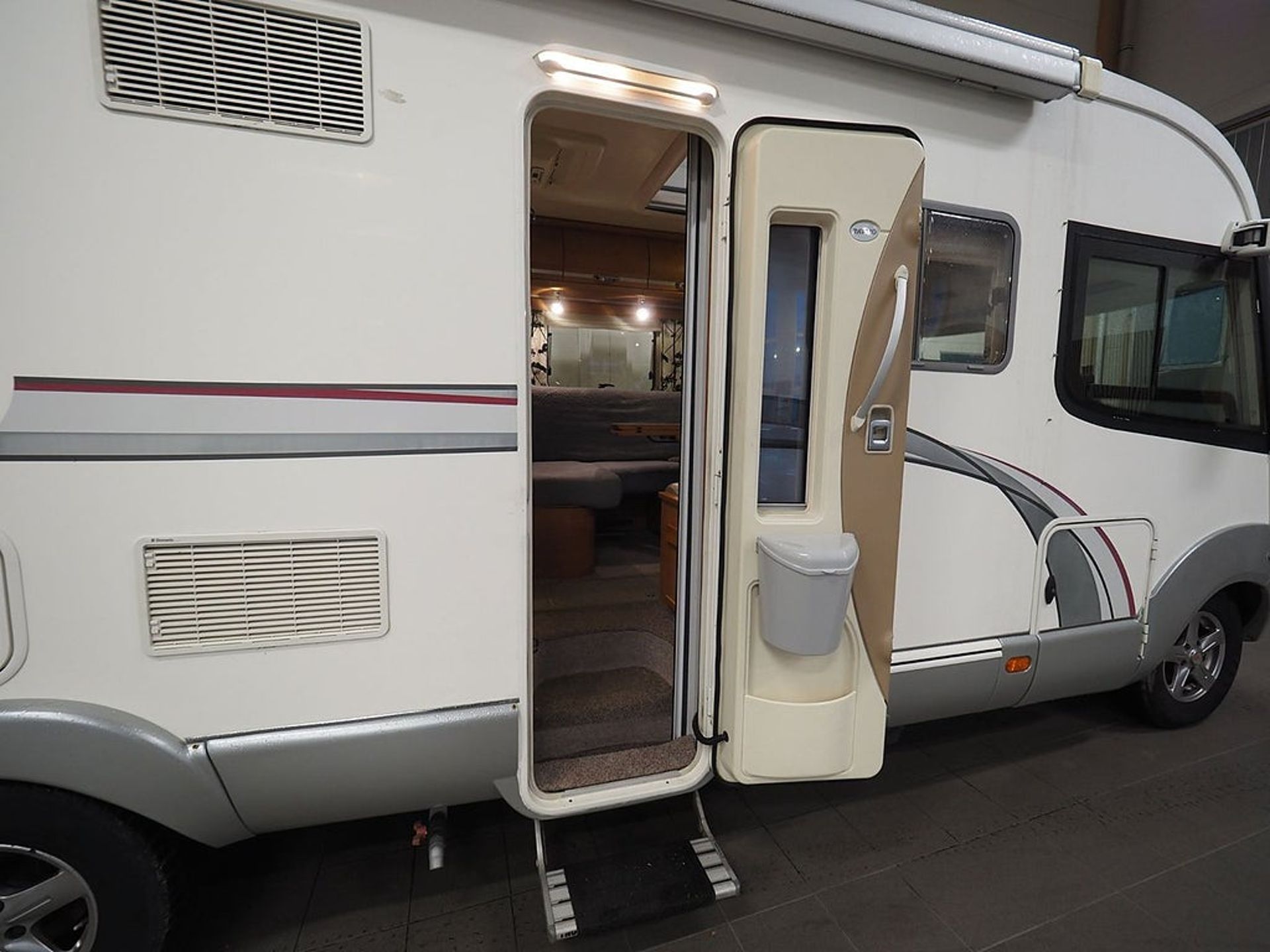 Rapido Campervan Fiat 3.0 MultiJet 2011, bild 5/10
