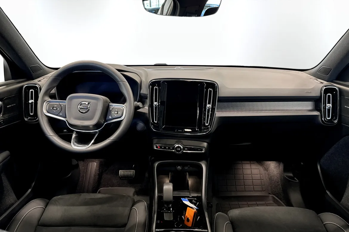 Volvo EX40 Twin Motor Performance