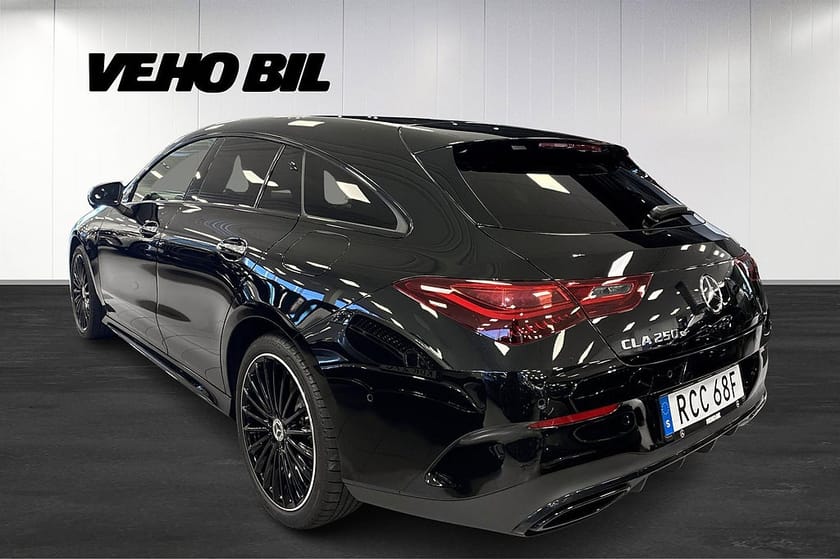 Bild 4 av Mercedes-Benz CLA 250 e Shooting Brake Brake, AMG Line, Premium, Panelbelysning