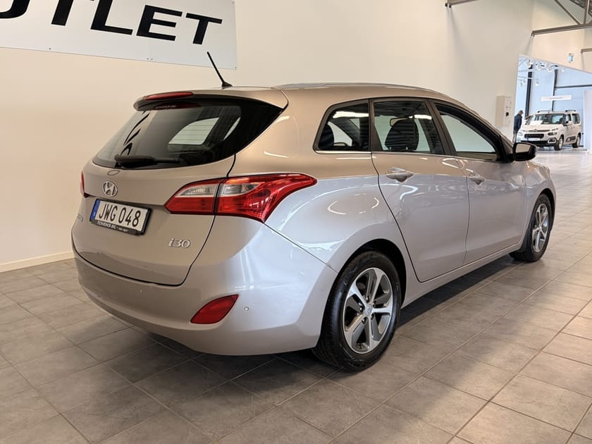Bild 3 av Hyundai i30 Kombi Comfort 1.6 GDI 135hk