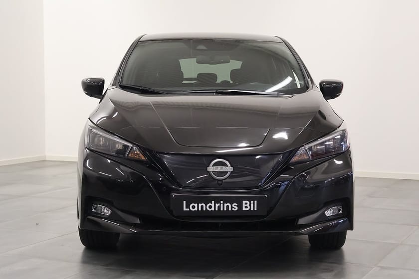 Bild 2 av Nissan Leaf N-Connecta 40 kwh 360°Kam Navi Värmepump NYSERVAD