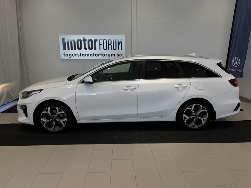 Bild 2 av Kia Ceed Sportswagon 1.4 T-GDI 140hk Drag, V-Hjul, m&k Värmare