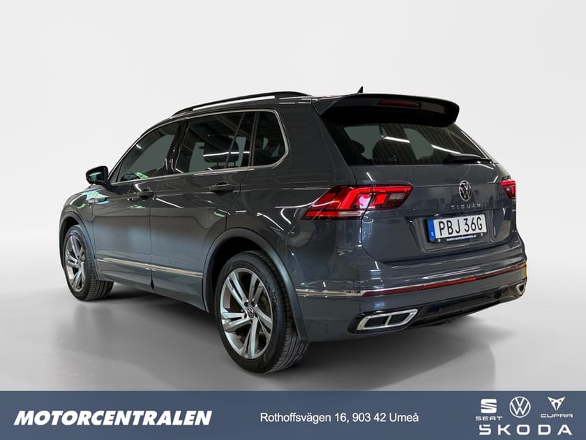 Bild 3 av Volkswagen Tiguan R-LINE TDI 200 4M Drag/Värmare/easy open/Vinterhju