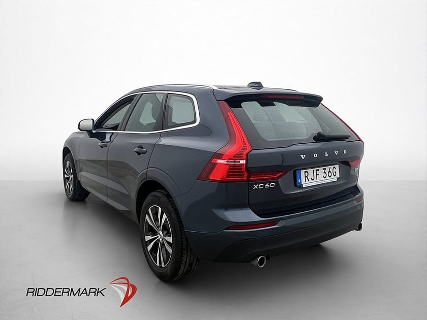 Bild 4 av Volvo XC60 B4 AWD Momentum Värmare CarPlay VOC Kamera