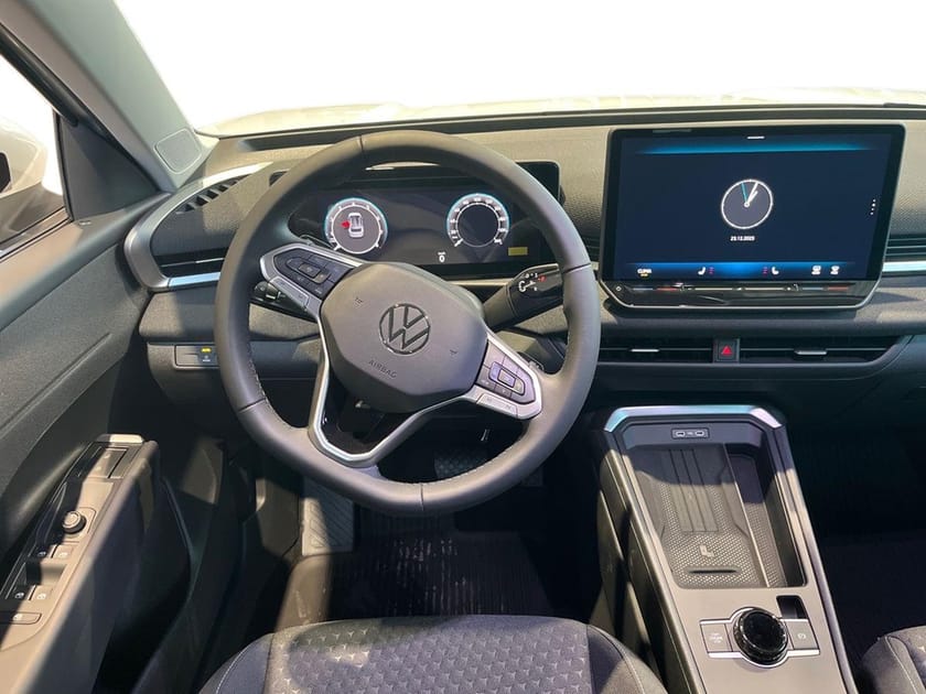 Bild 5 av Volkswagen T-Roc PRIVATLEASING FRÅN 3149KR/MÅN