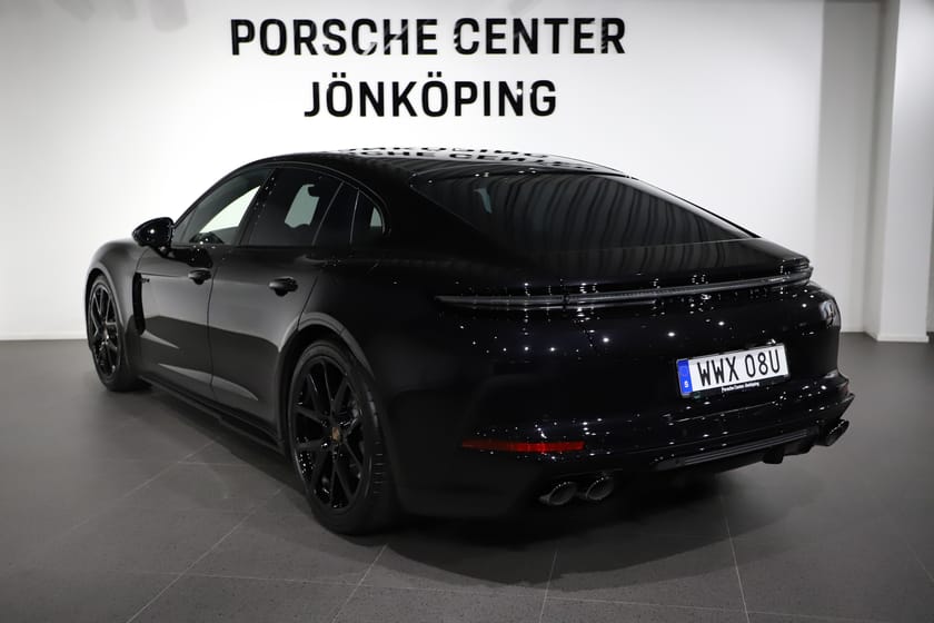 Bild 3 av Porsche Panamera 4 E-Hybrid 470 hk
