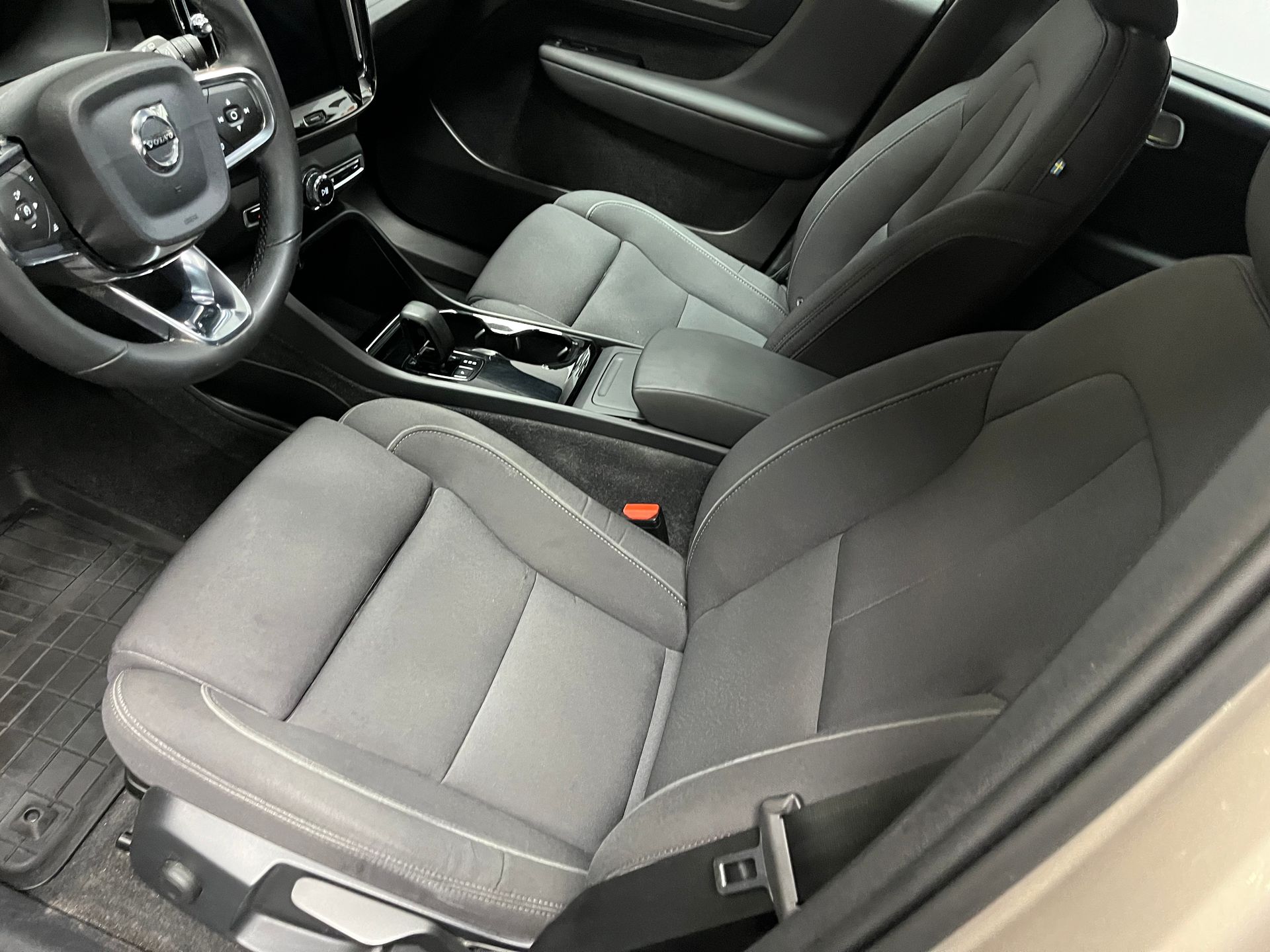 Volvo XC40 Recharge Twin Core 2023, bild 4/10