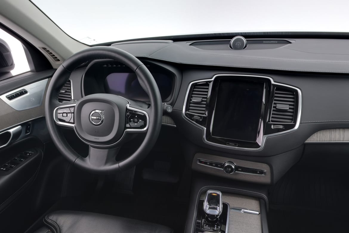 Volvo XC90 2023 - miniatyr 8