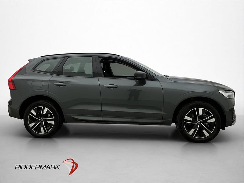 Bild 4 av Volvo XC60 Recharge T6 AWD Plus Dark Skinn Drag Kamera Värm