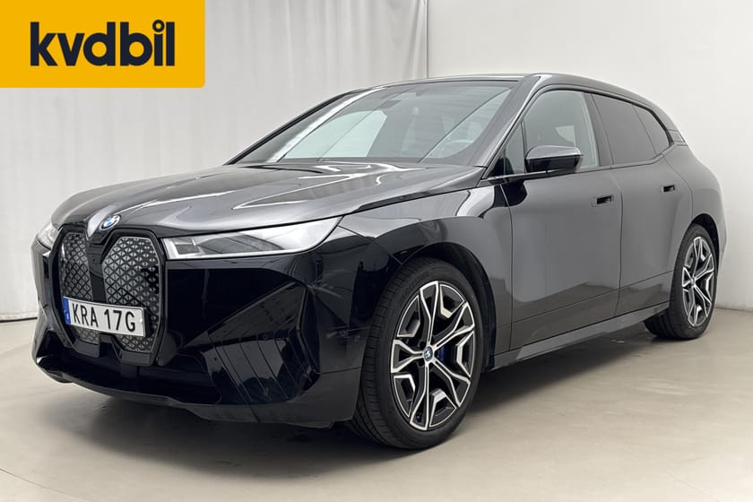 Bild 1 av BMW iX xDrive40 xDrive40, I20 (310hk) Sportpaket Värmekomfort