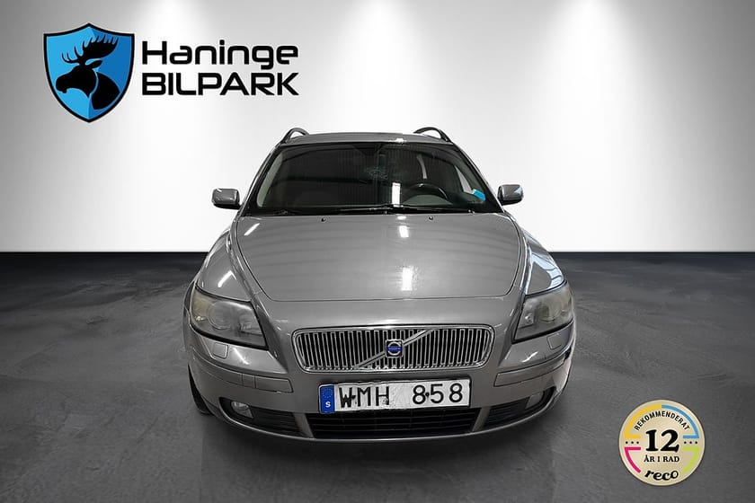 Bild 3 av Volvo V50 2.4  / SUPERDEAL 3,95% / NYBESIKTIGAD