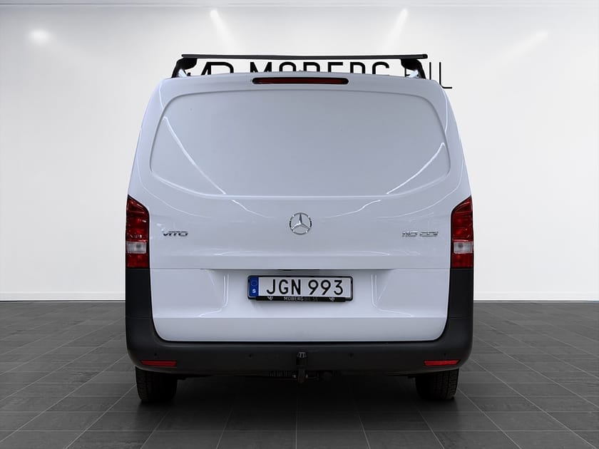 Bild 5 av Mercedes-Benz Vito 110 CDI 2.8t 102hk Helg på Moberg! B-Kamera Drag