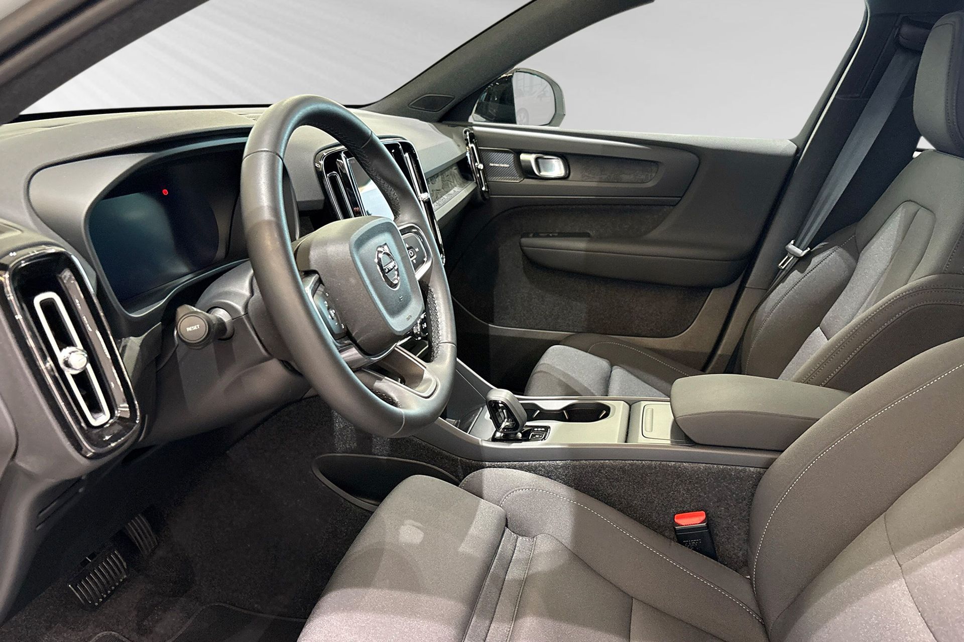 Volvo EX40 Extended Range Plus 2027, bild 7/10